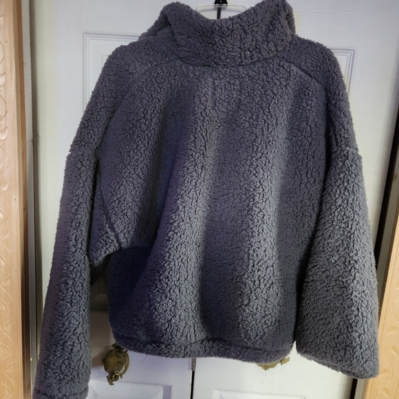 Hollister Charcoal Fleece Half-Zip Jacket - Picture 5 of 9